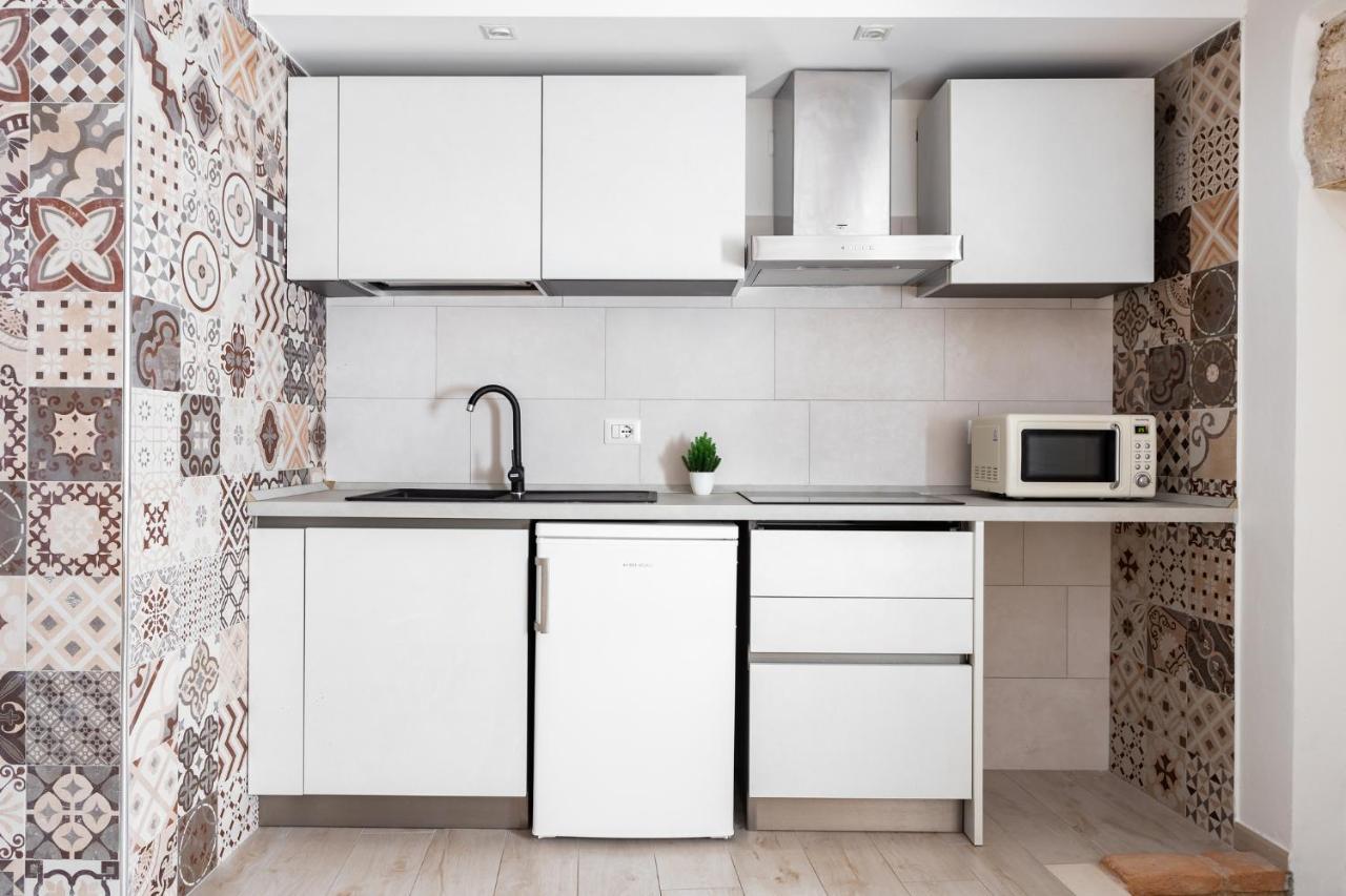 Carmencita Apartment Алгеро Екстериор снимка