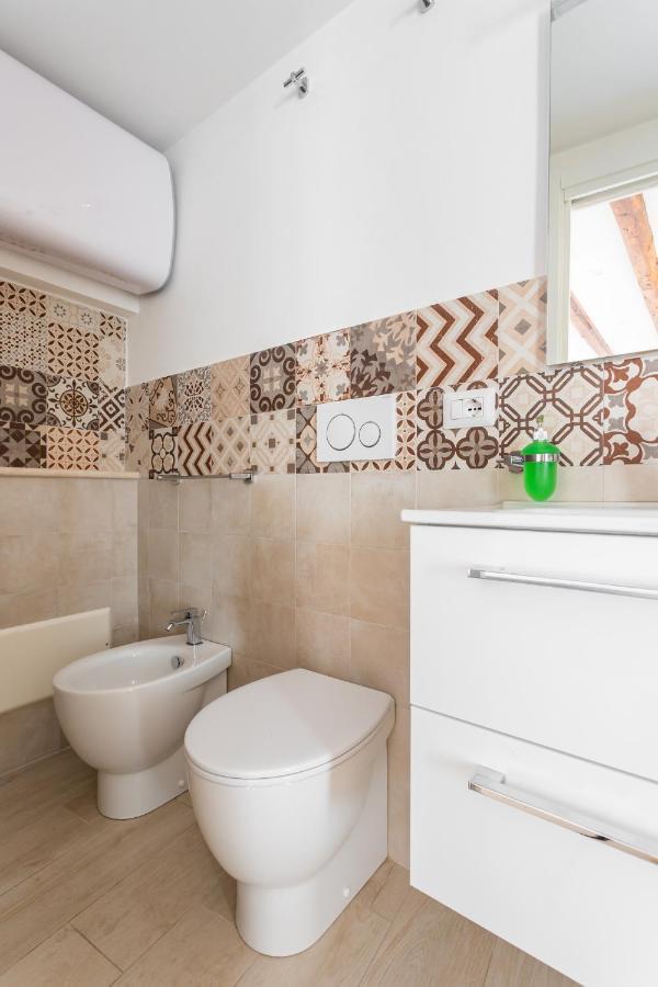 Carmencita Apartment Алгеро Екстериор снимка